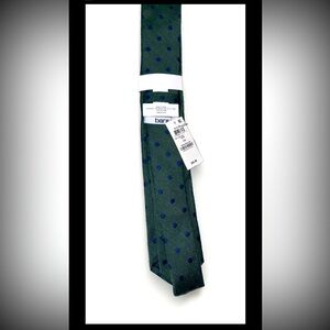 Bar III Men's Blyth Dot Print Necktie Hunter Green 2.5”